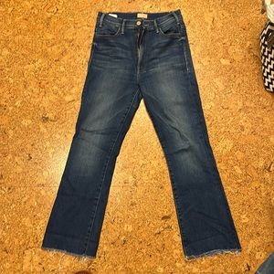 MOTHER Denim- the Hustler Ankle Fray